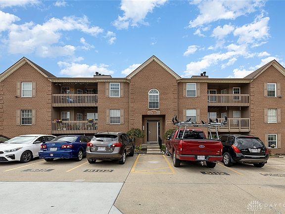 3rd image of 5104 Cody Pass Dr