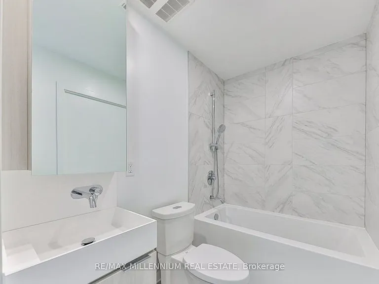 370 Martha St #1608 — Photo 50