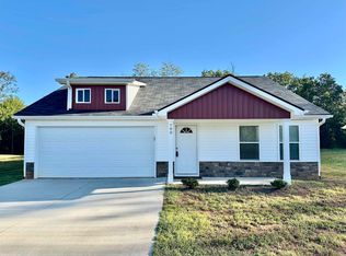 790 N Trade Avenue Ext, Landrum, SC 29356