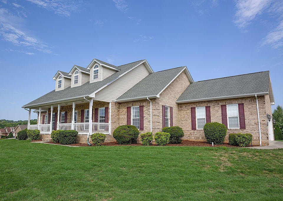 1st image of 365 Sweetgrass Ln