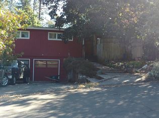 3585 Knob Hill Ln, Eugene, OR
