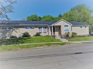 1125 Salt Springs Rd, Syracuse, NY 13224