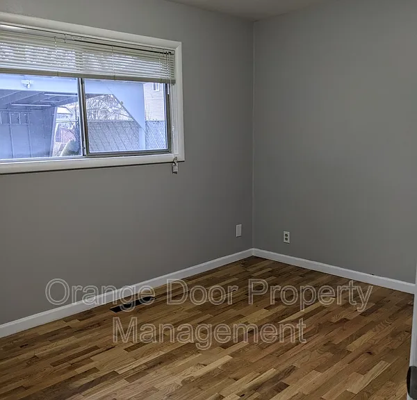 1611 Wheeler St S #1 — Photo 6