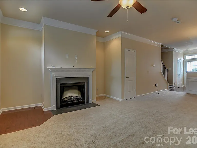 11177 Cedar Walk Ln — Photo 2