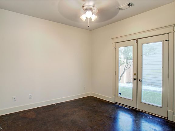 5th image of 3230 La Branch St