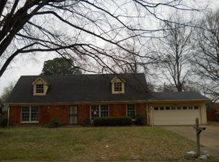 4525 Saint Honore Dr, Memphis, TN 38116