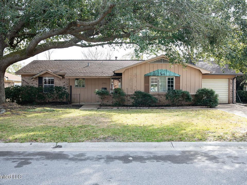 1st image of 1721 Thomas Jefferson Dr