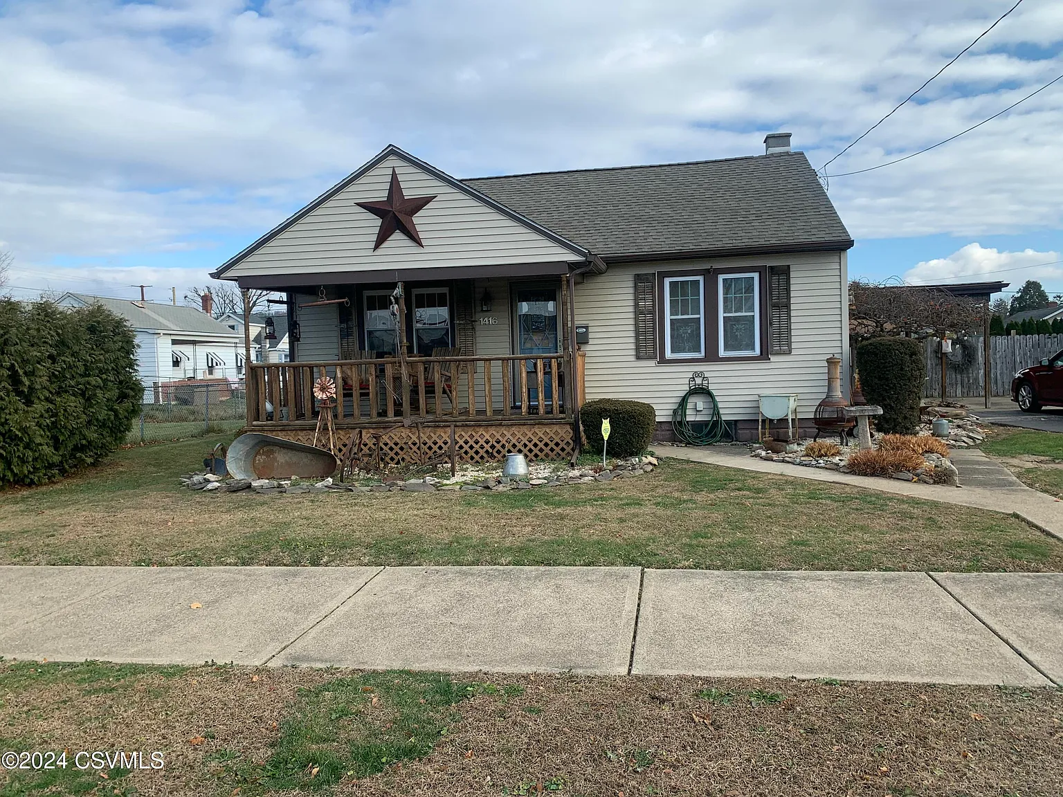 1416 Chestnut St photo 1