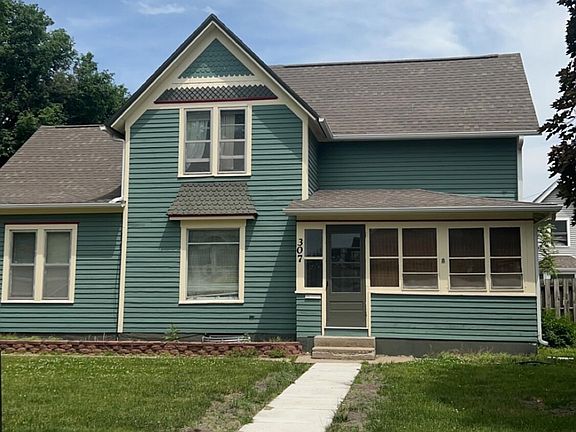 2nd image of 307 S 2nd St