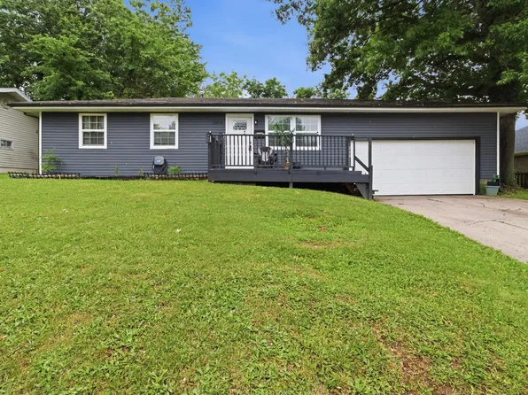 2804 W Whiteside Street, Springfield, MO 65807