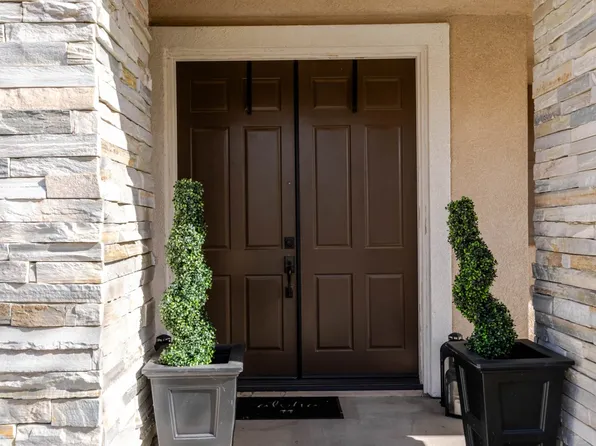 39112 Desert Holly Ln, Palmdale, CA 93551