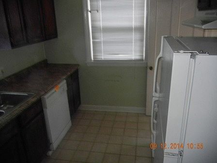 4th image of 615 Gordon Ave