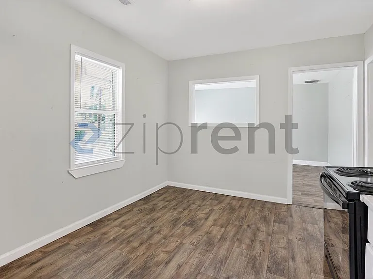 1361 Byrere Ter SW #2 — Photo 9
