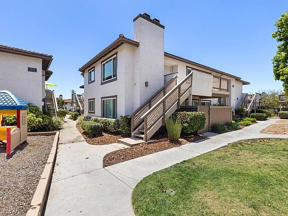 2nd image of 9872 Shirley Gardens Dr Unit 4