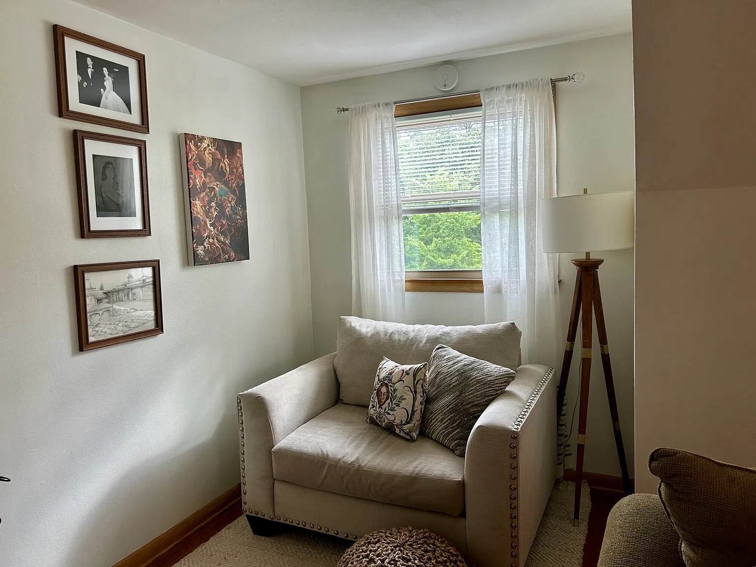 2 bed, 1100 sqft, $1,695 — Photo 2