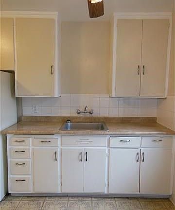 2nd image of 2620 Maricopa Ave