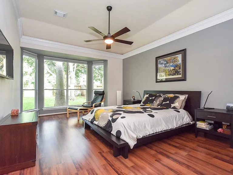 1211 Deerbrook Dr — Photo 16