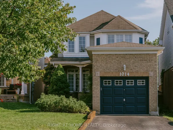 1014 Summitview Cres, Oshawa, ON L1K 2K4