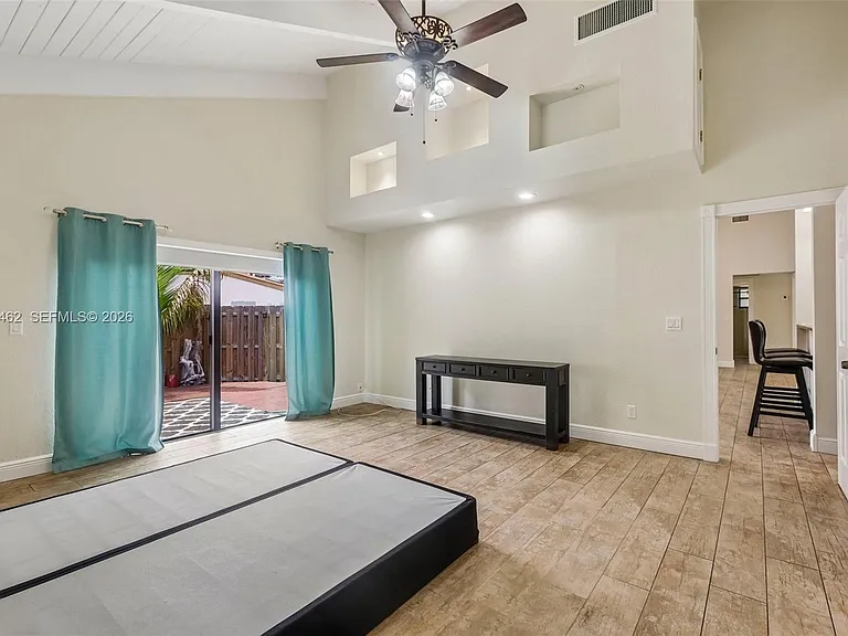2731 S Parkview Dr — Photo 28