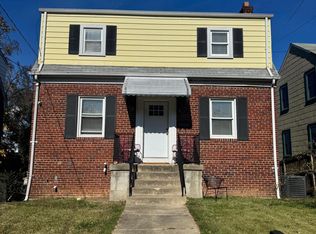 5032 Hanna Pl SE, Washington, DC 20019