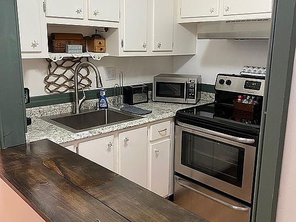 5th image of 4800 Ocean Beach Blvd APT 306