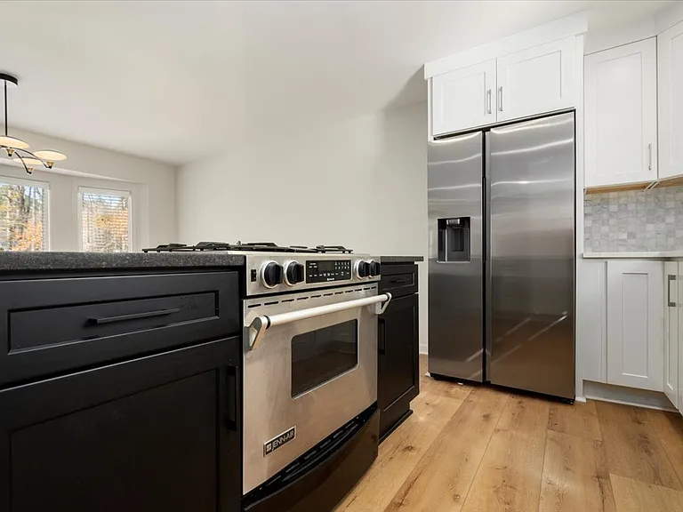 Brand new state-of- the- art appliances