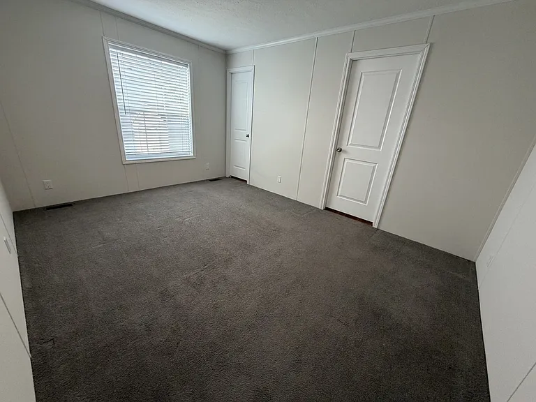 38000 Le Chateau Blvd #455 — Photo 12