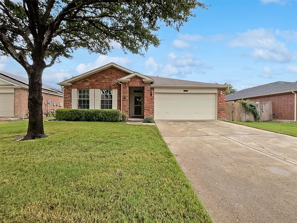 1st image of 2448 Texoma Dr