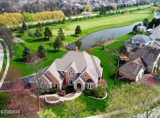 2804 Royal Lytham 2 Dr, Saint Charles, IL 60174