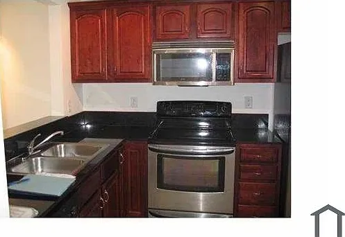 6621 Winfield Blvd #3-5 — Photo 5