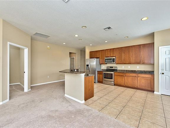 3rd image of 3773 Pino Vista WAY #201