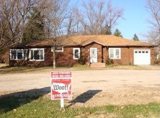 5597 Humbert Rd, Alton, IL 62002