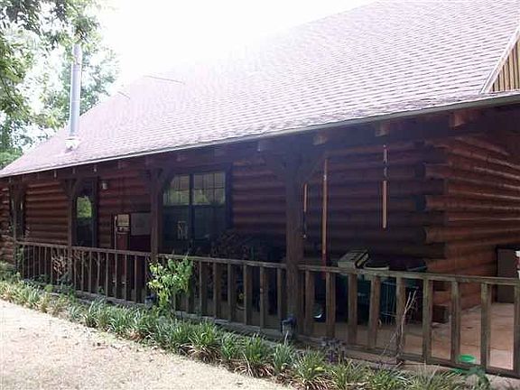 2nd image of 2915 County Road 3185