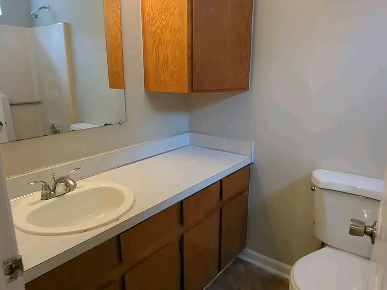 510 Park Ct — Photo 14