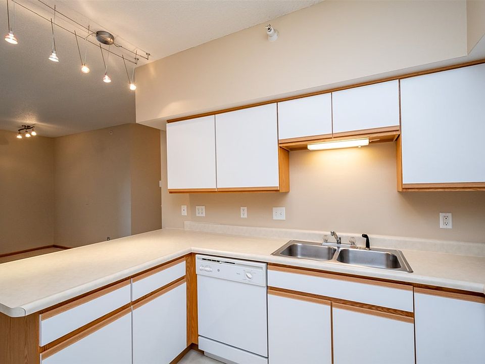 Triple Crown Condominiums 2875 Triple Crown Ln Iowa City IA Zillow