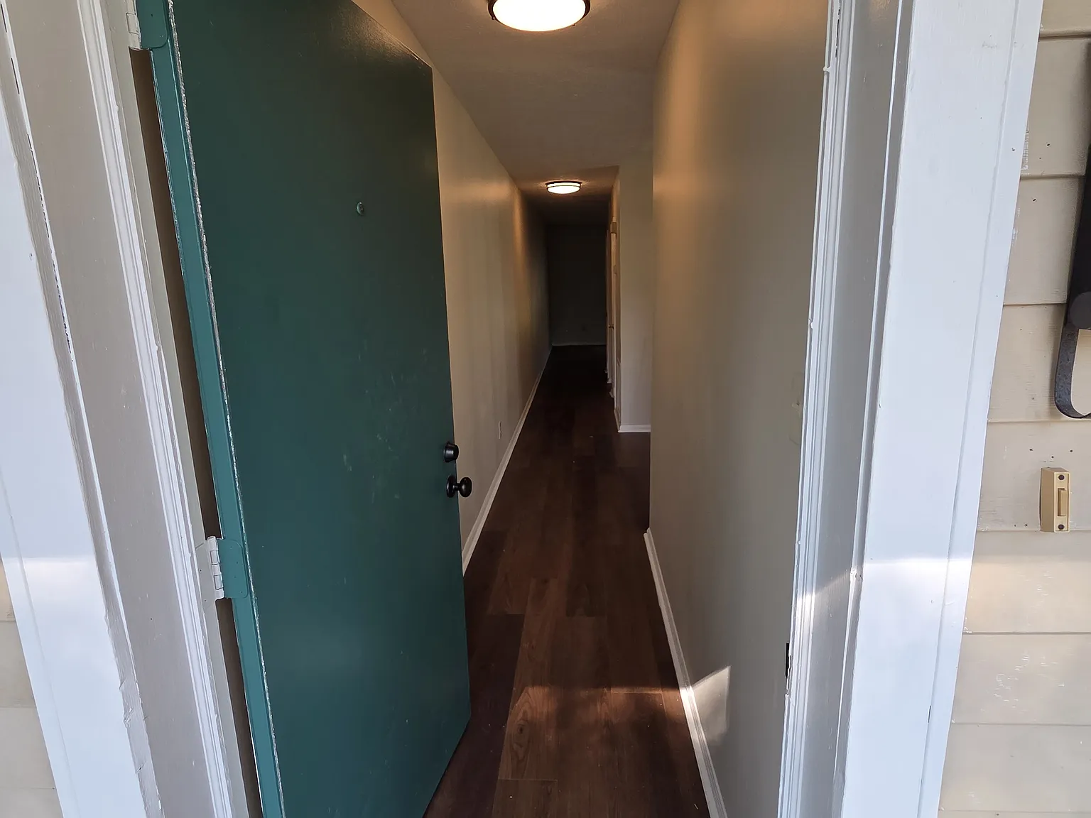 2 bed, 1.5 bath, 1100 sqft, $1,150 — Photo 3