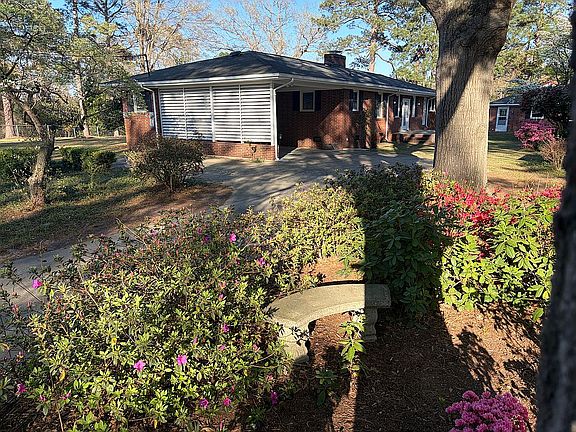 4th image of 100 Woodland Acres Ave