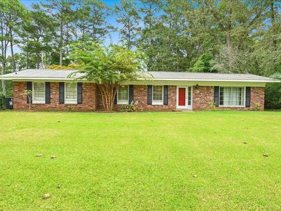 1300 Larkwood Dr NE, Cullman, AL, 35055