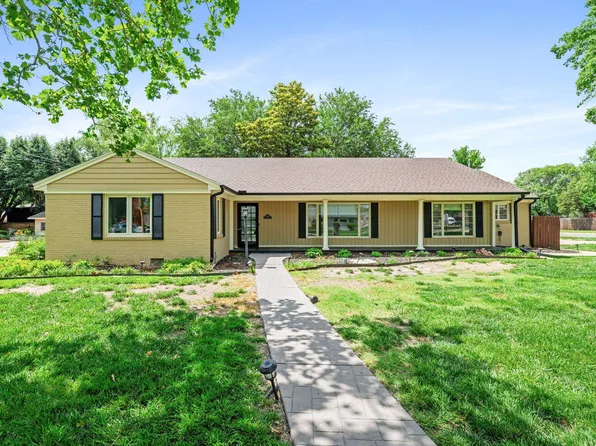 28 S Colonial Ct, Wichita, KS 67207