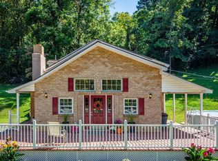 279 Helms Rd, Stanley, VA 22851