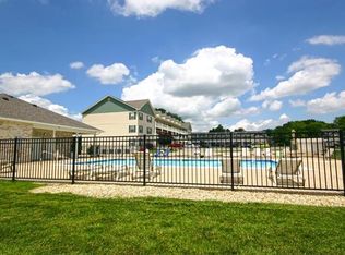 1640 Shadow Ridge Ct APT 8, Belleville, IL 62221