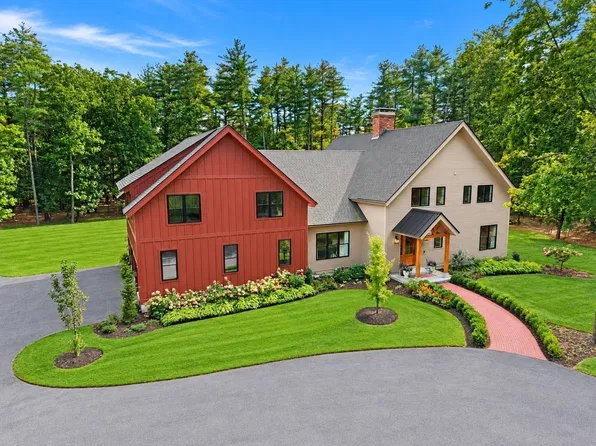 136 Washington St, Boxford, MA 01921