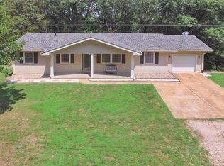 3535 E Four Ridge Rd, Imperial, MO 63052
