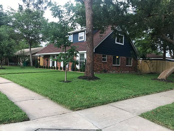 2nd image of 2300 Nassau Dr