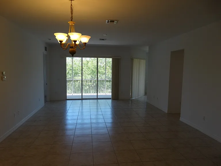 6031 Jonathans Bay Cir #502 — Photo 5