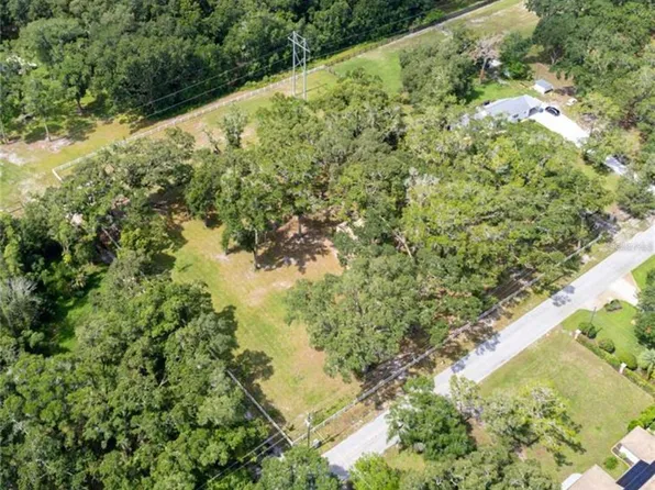 1407 Whitaker Rd #30, Lutz, FL 33549