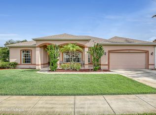 150 Cove Loop Dr, Merritt Island, FL 32953