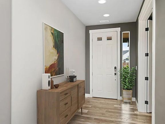 5th image of 13617 196th Ave E
