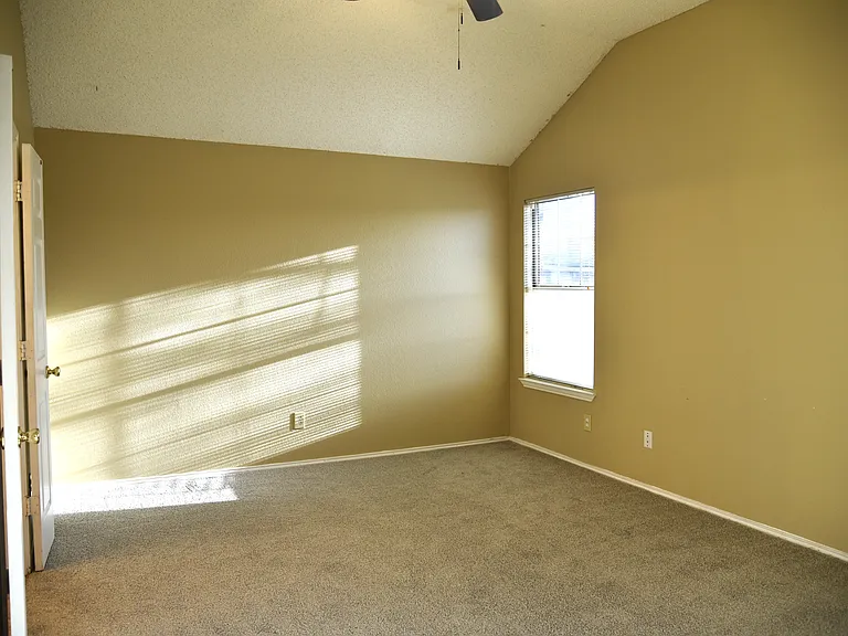 7025 Blalock Dr — Photo 12