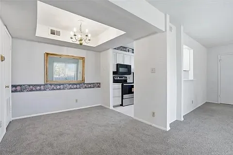 2 bed, 1026 sqft, $1,200 — Photo 4